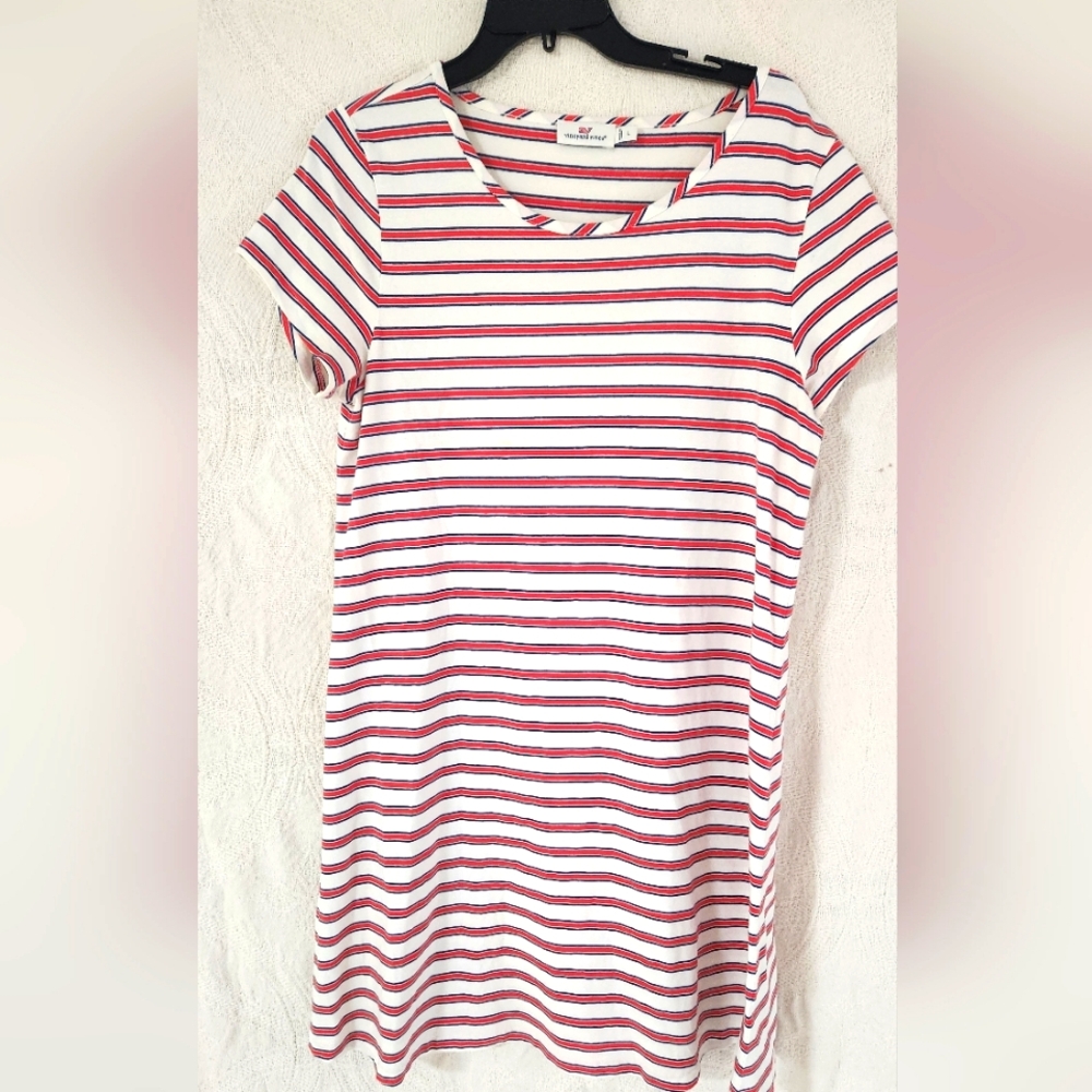 Vineyard vines dress